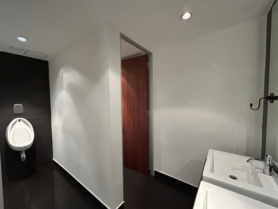 To Let commercial Property for Rent in Cape Town City Centre Western Cape